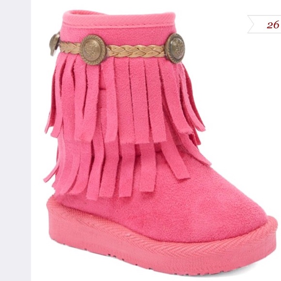 junior walking boots size 6